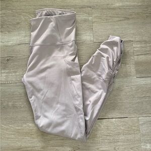 Layer 8 Leggings with ruching at bottom of pants. W pockets!